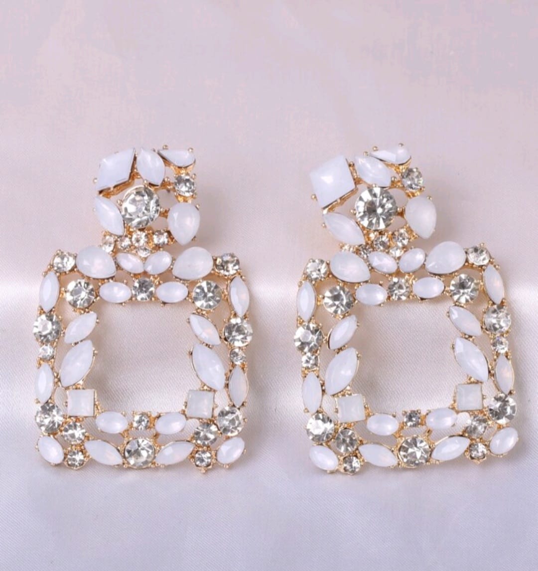 White And Silver Diamond Square Earrings