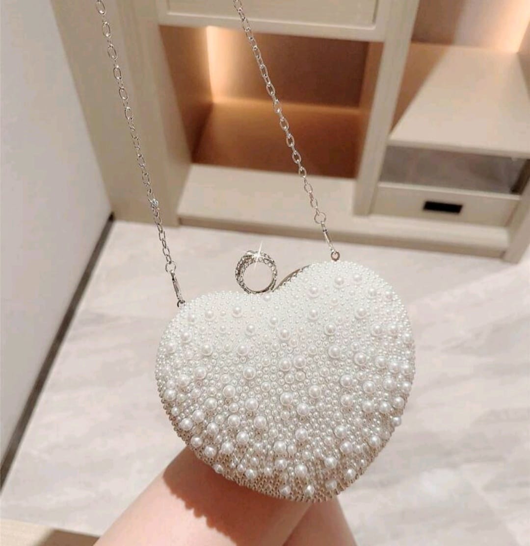 Lover Of Pearl Evening Bag